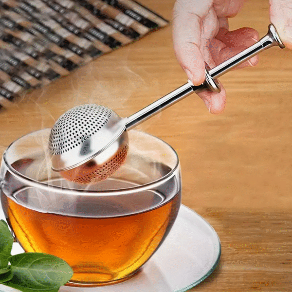 Tea infuser with extendable handle
